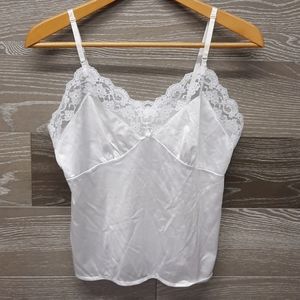 Ashley Taylor white lace chamise/slip top